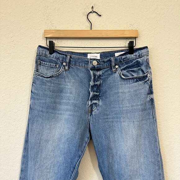 FRAME Le Slouch Straight Leg Low Rise Jeans in Iceberg Distressed - Picture 2 of 15
